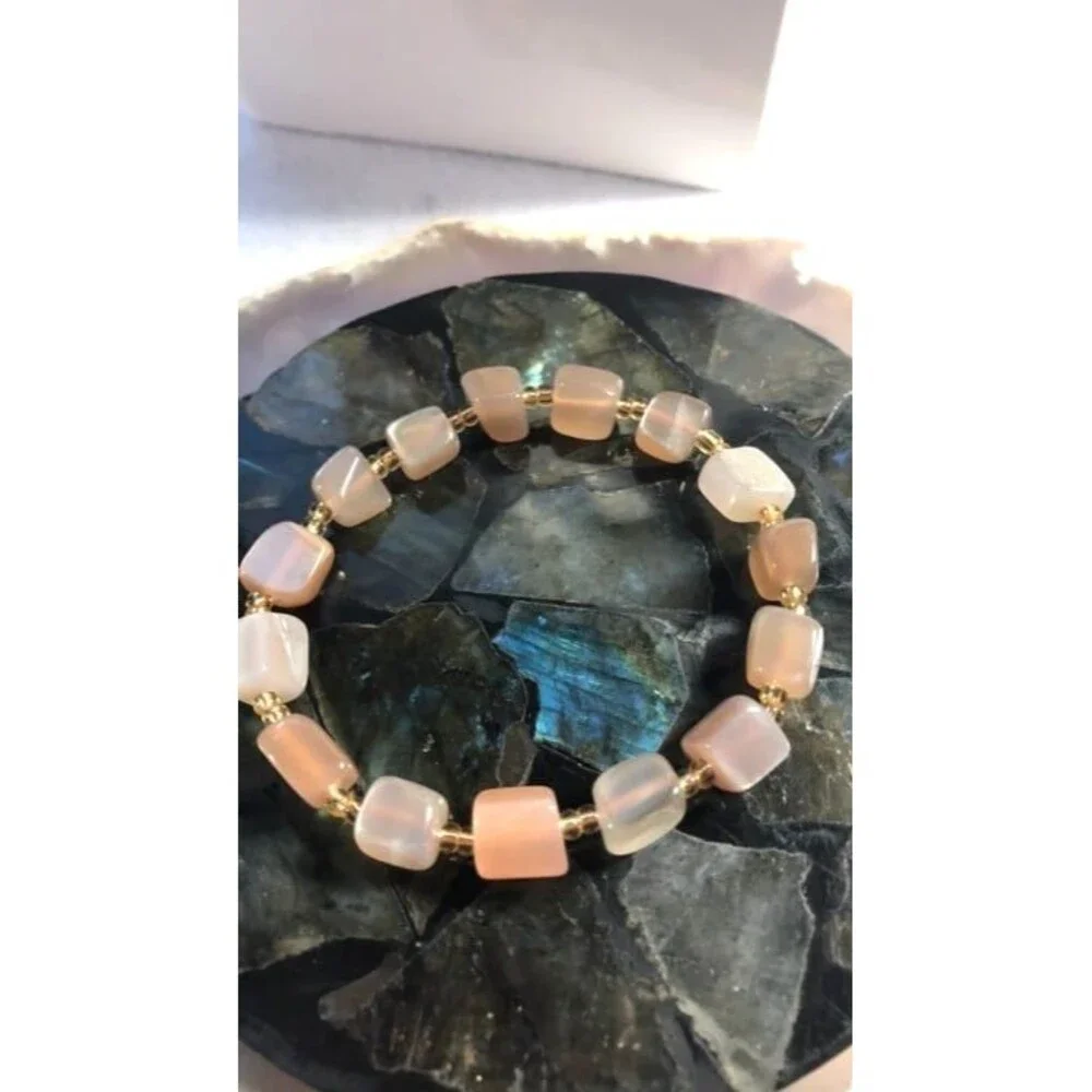Moonstone Freeform Stretch Bracelet